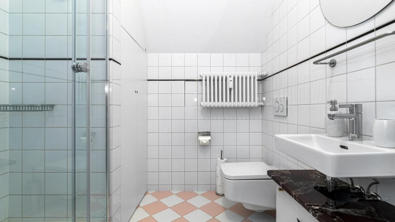 Maya's Flats & 37 - Piwna * Gdańsk